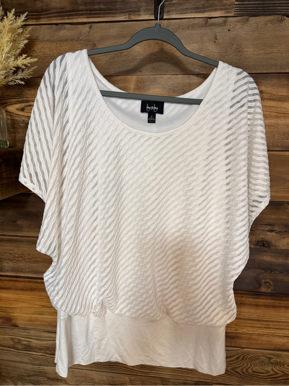 by&by White Sheer Sleeve top 1X